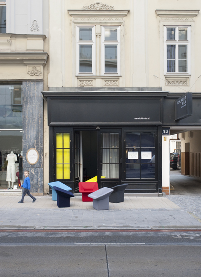 Neubau Chair