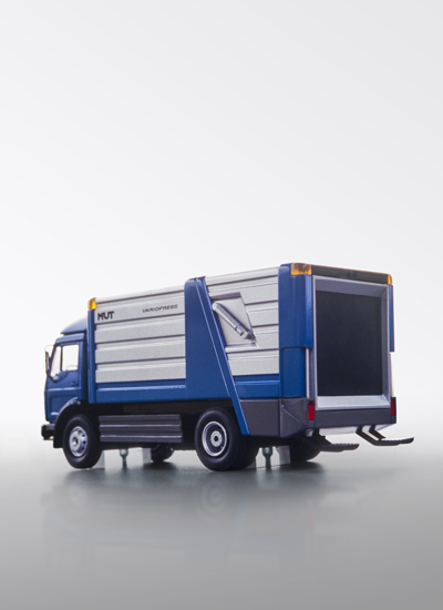 Waste-Collection-Vehicle-05