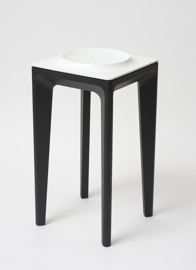 Porcelain Table 02
